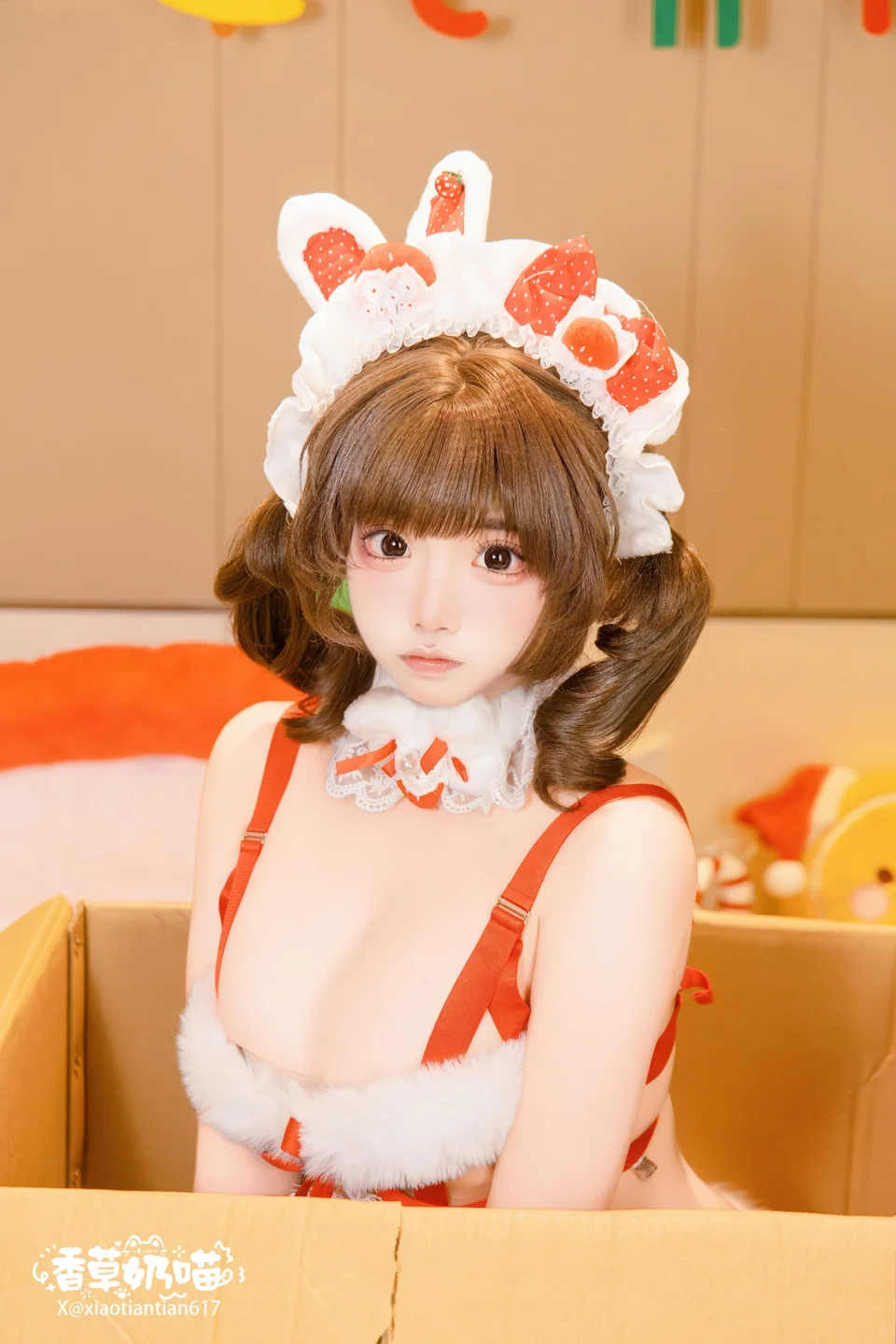 香草奶喵 - No.001 圣诞礼物 [135P,25V-1.04GB] tg@simisebaisi 【丝足阁】036.webp